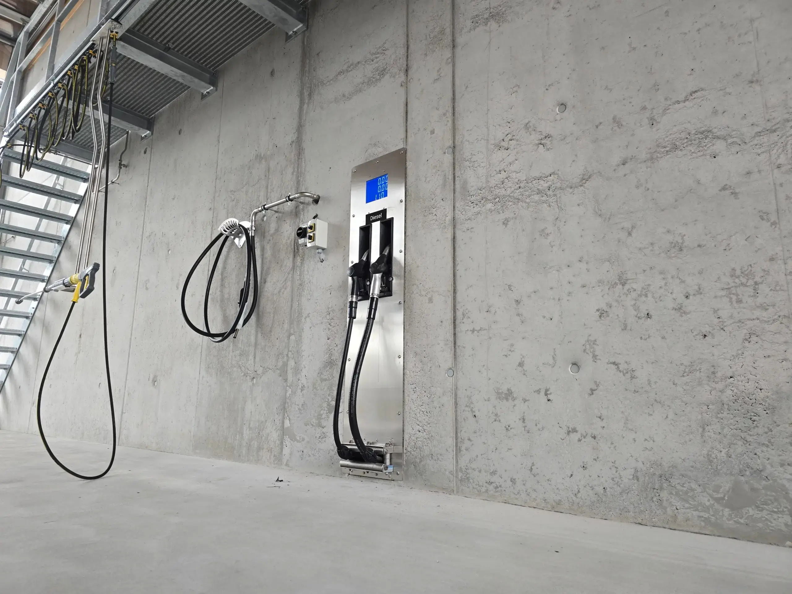 neue Betriebstankstelle der Melioration der Rheinebene