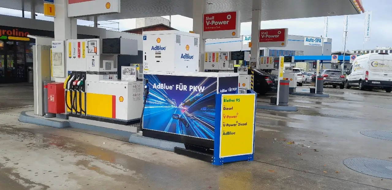 Montage von 25 AdBlue Anlagen für SHELL